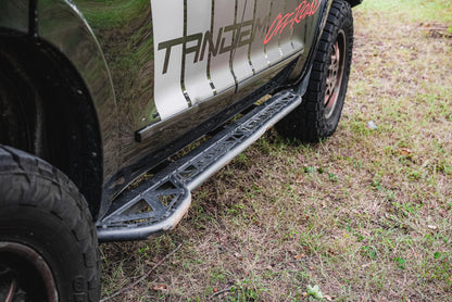 Tandem Off-Road Weld-on Sliders with Full Top Plate